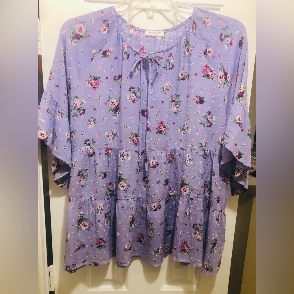 Chic Soul Lavender Floral Top 1X - 
New w/o tag